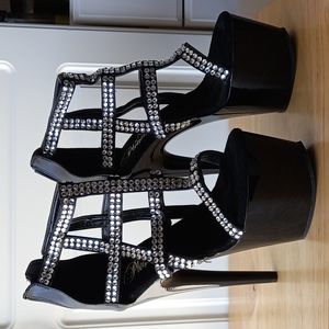 Pleaser Heels Sz 7